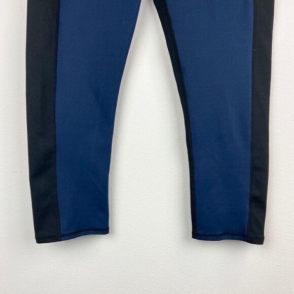 Fabletics Roberta Colorblock Capri Leggings - Picture 5 of 9
